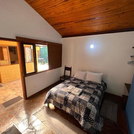 Hospedaria Vila Khepri Gonçalves Buitenkant foto
