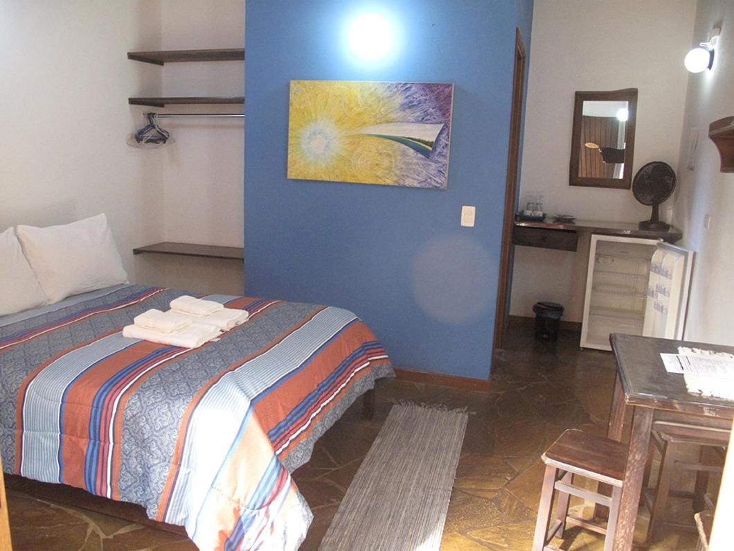 Hospedaria Vila Khepri Gonçalves Buitenkant foto
