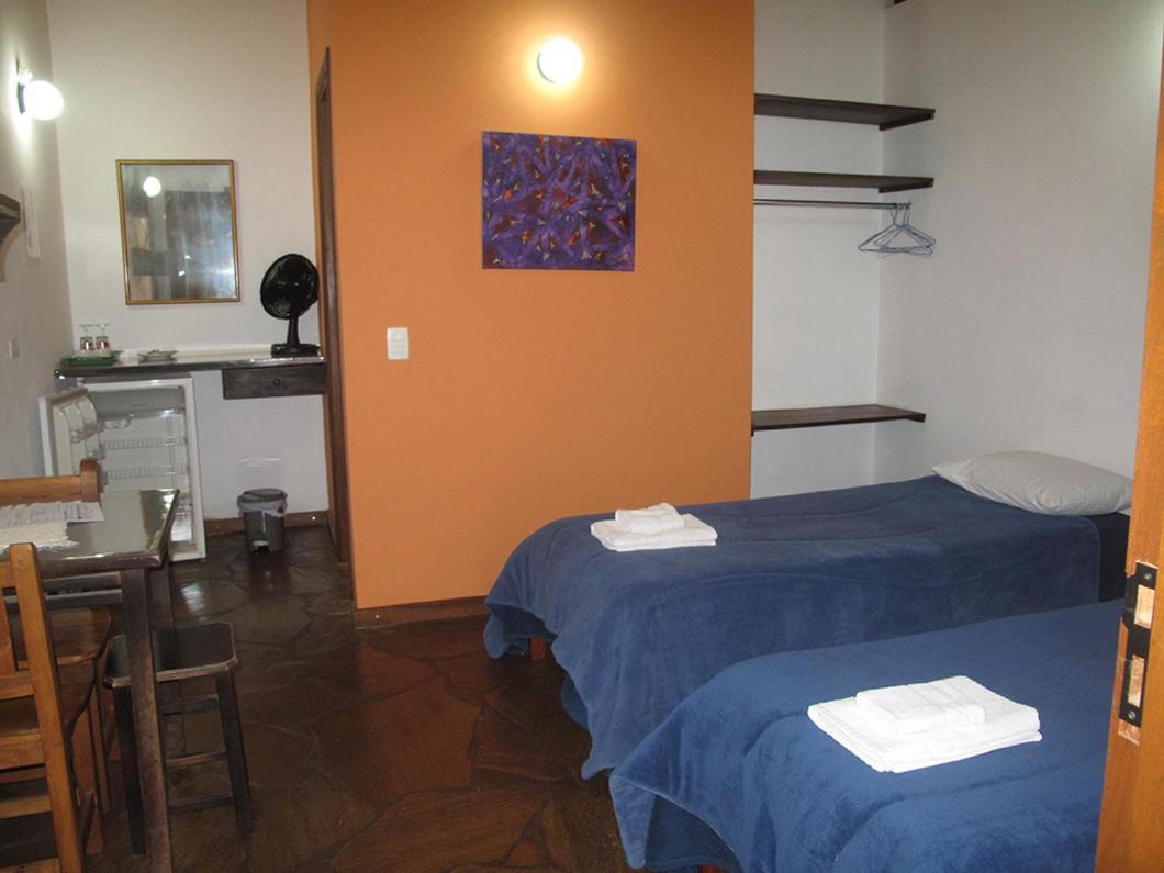 Hospedaria Vila Khepri Gonçalves Buitenkant foto